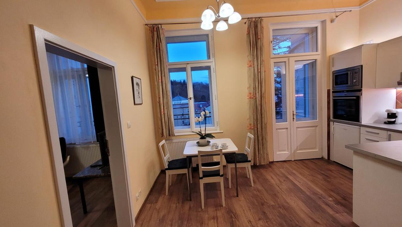 Apartman U Kolonady Mariánské Lázně Екстериор снимка